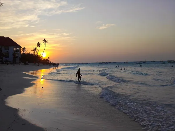 Kendwa Beach